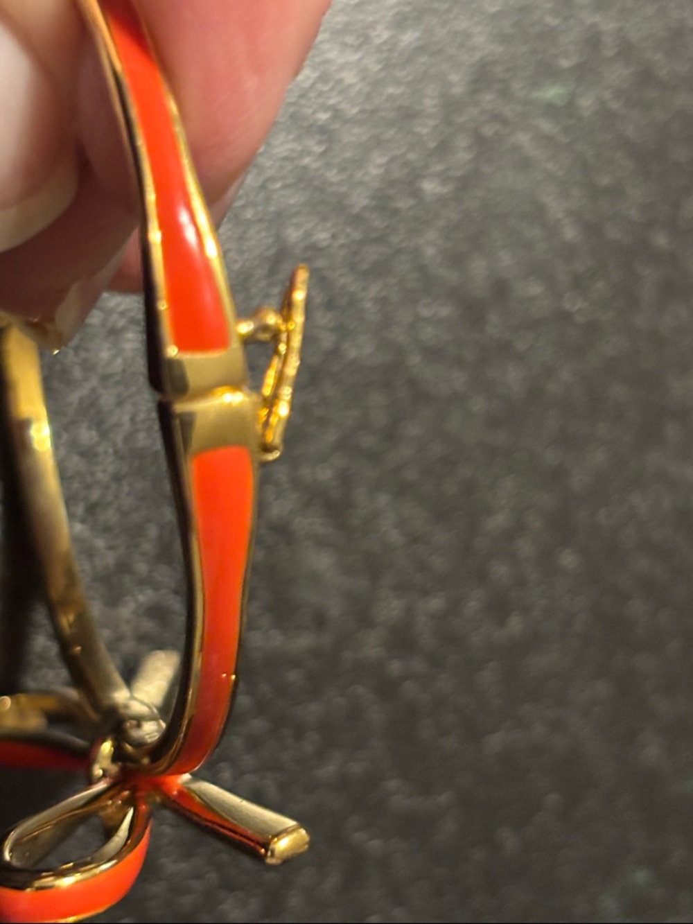 Kate Spade New York Skinny Mini Bow Bangle in Orange Enamel‎ - Picture 9 of 12